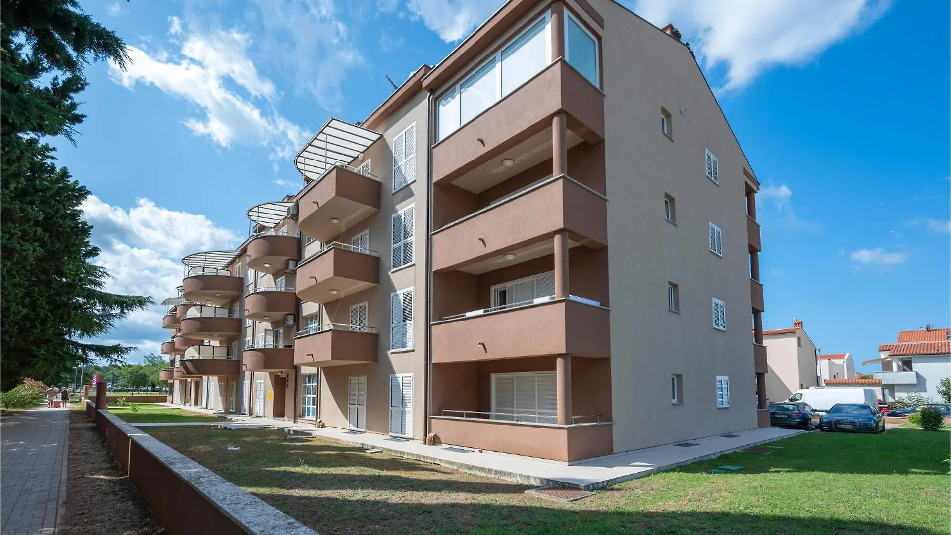 Nice Apartment In Fazana With Kitchen