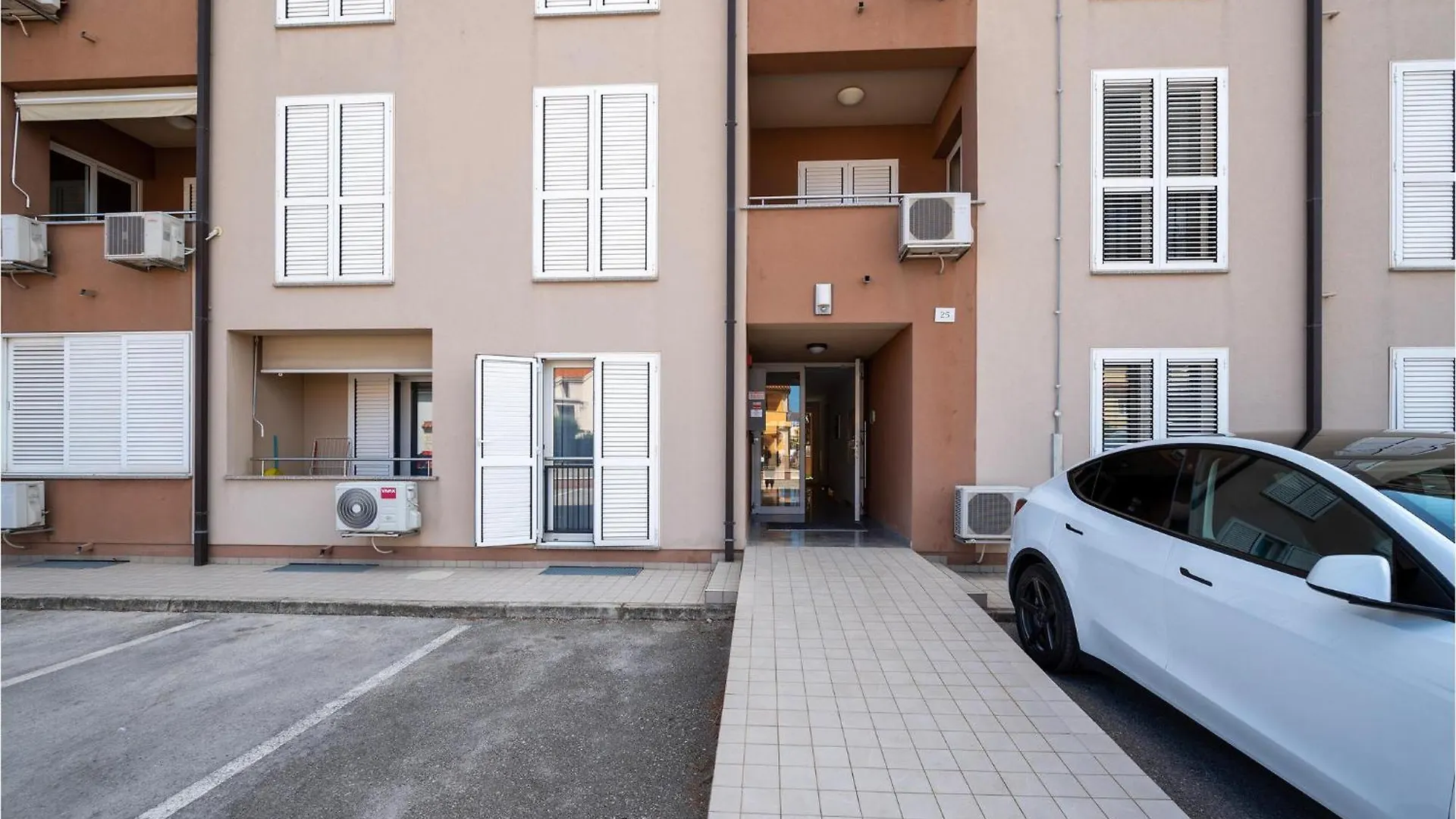 Nice Apartment In Fazana With Kitchen 0*,  Croatia
