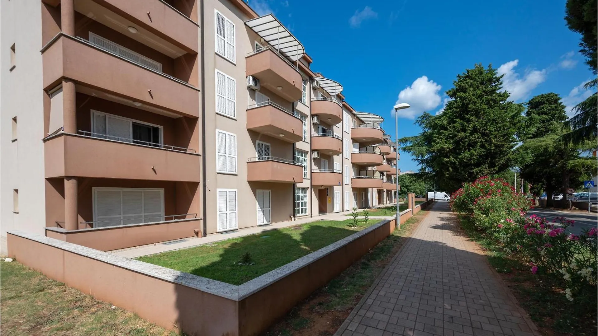 Nice Apartment In Fazana With Kitchen